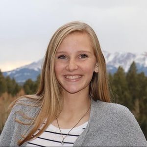 Meet your Posher, Olivia